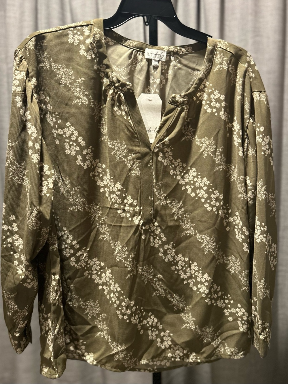 Wit & Wisdom Olive Floral Blouse